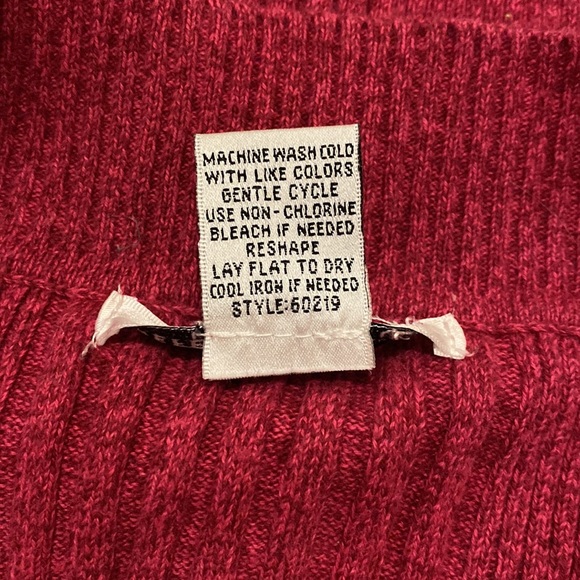 3/4 sleeve v-neck sweater - Picture 4 of 4